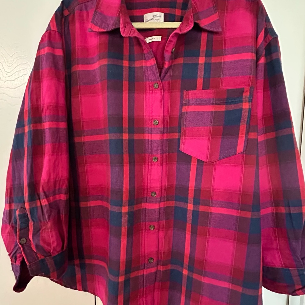 Universal Thread Red and Navy Plaid Flannel Shirt